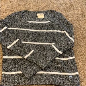 Hollister sweater